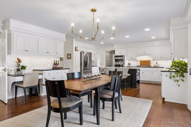 14462 64th Avenue N, Maple Grove, MN 55311