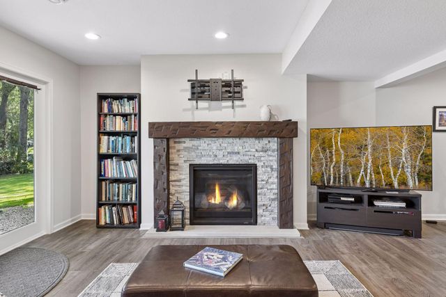 14462 64th Avenue N, Maple Grove, MN 55311
