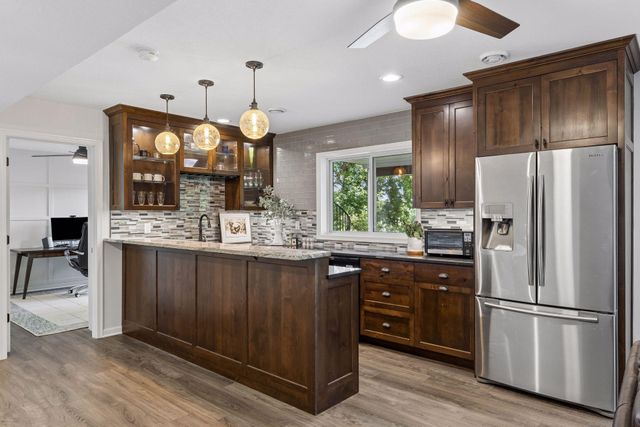 14462 64th Avenue N, Maple Grove, MN 55311