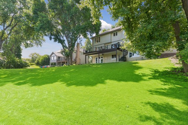 14462 64th Avenue N, Maple Grove, MN 55311