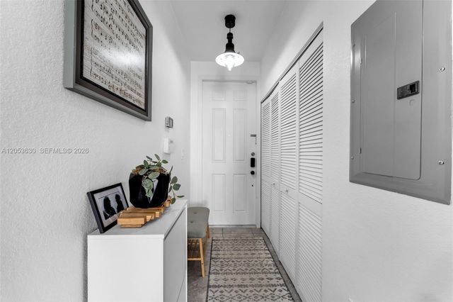 134 SE 28th Ter 10, Homestead, FL 33033