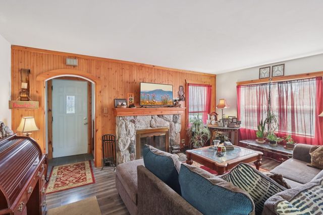 7616 Orchard Road, Wonder Lake, IL 60097