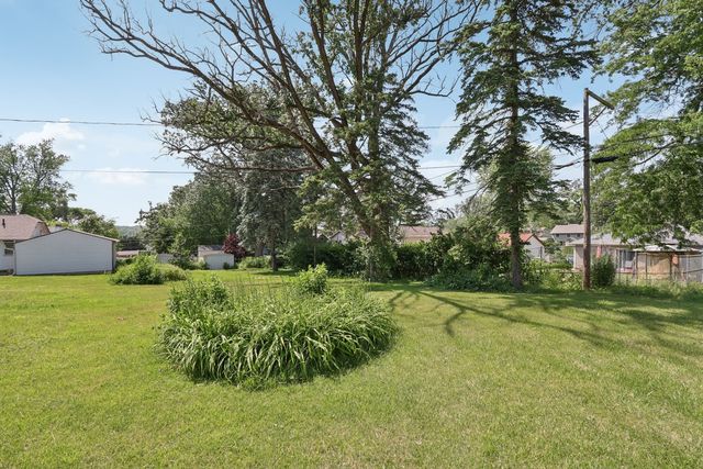 7616 Orchard Road, Wonder Lake, IL 60097