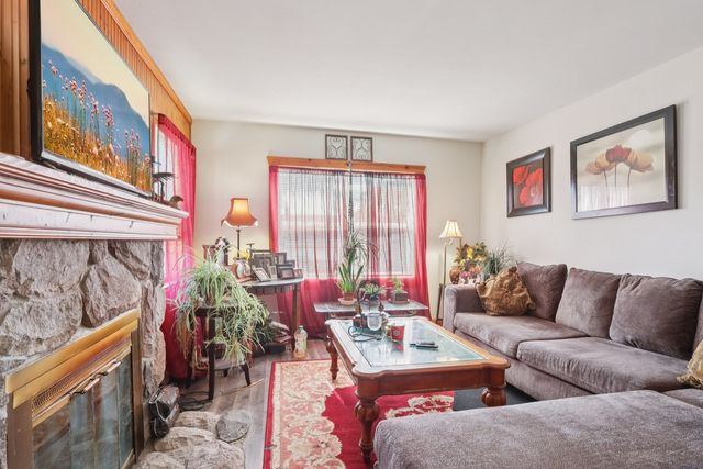 7616 Orchard Road, Wonder Lake, IL 60097