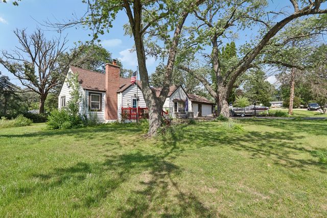 7616 Orchard Road, Wonder Lake, IL 60097