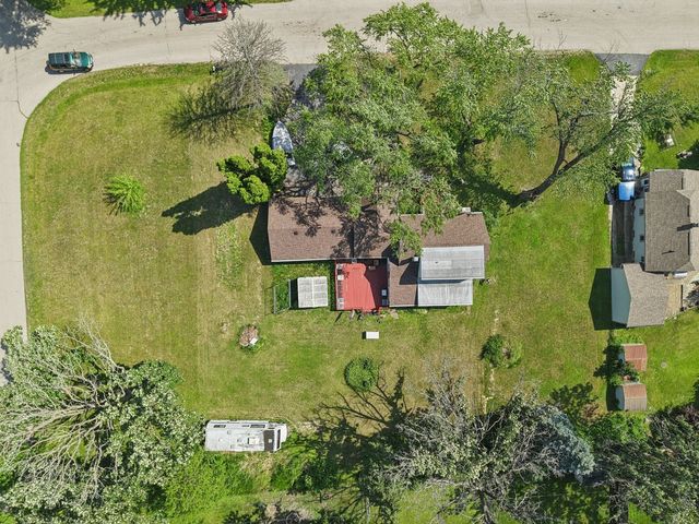 7616 Orchard Road, Wonder Lake, IL 60097