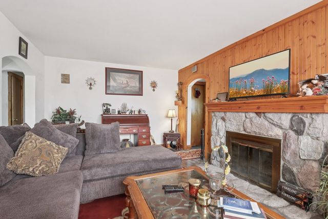 7616 Orchard Road, Wonder Lake, IL 60097