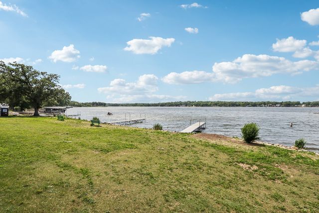 7616 Orchard Road, Wonder Lake, IL 60097