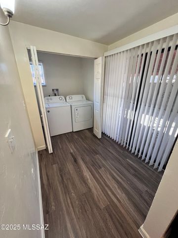 7130 E 30th, Tucson, AZ 85710