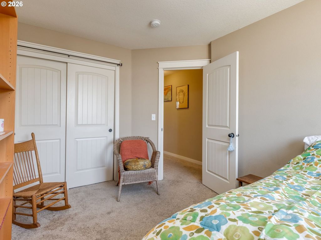 Image 24 of property listing at 697 Se MILLRIGHT Ct, Mc Minnville, OR 97128