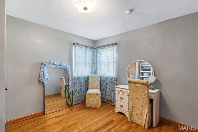 4527 Seibert Avenue, St Louis, MO 63123