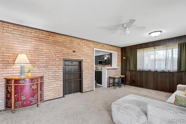 4527 Seibert Avenue, St Louis, MO 63123