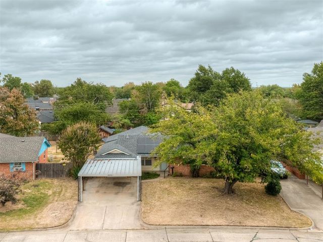 225 Mimosa Drive, Norman, OK 73069