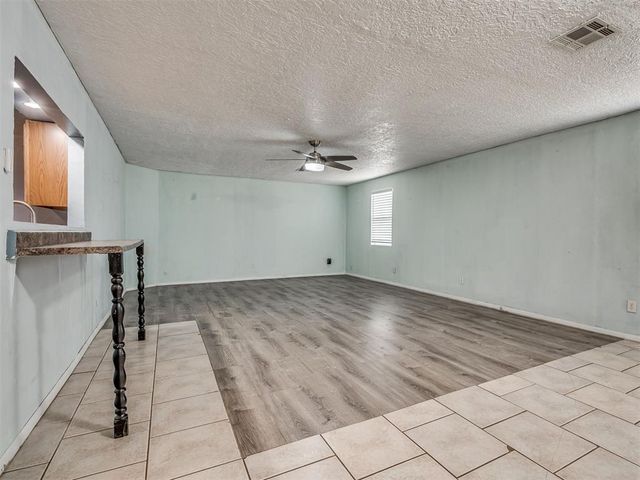 225 Mimosa Drive, Norman, OK 73069