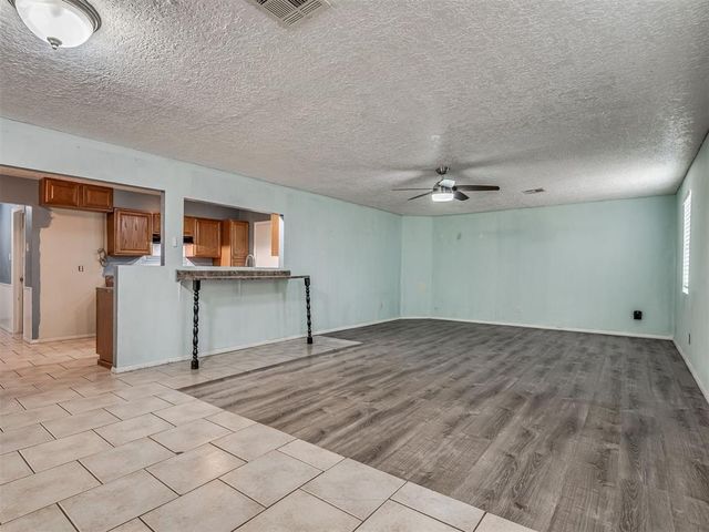 225 Mimosa Drive, Norman, OK 73069