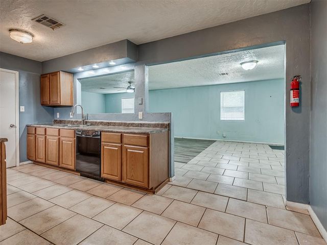 225 Mimosa Drive, Norman, OK 73069