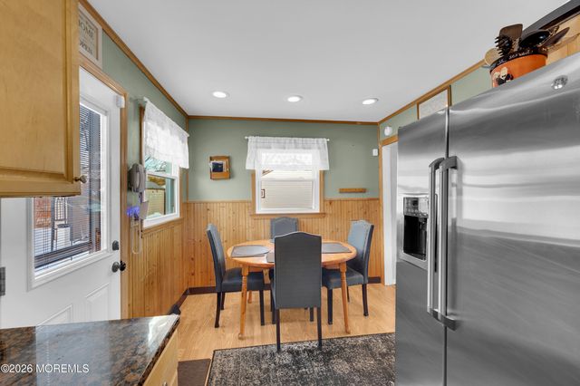 18 Cedar Avenue, Hazlet, NJ 07730