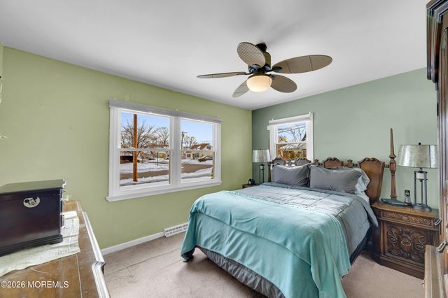 18 Cedar Avenue, Hazlet, NJ 07730