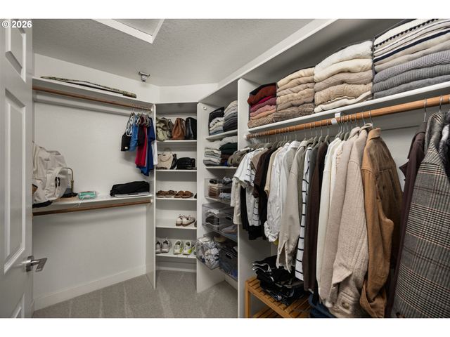 17423 SCHALIT Way, Lake Oswego, OR 97035