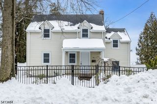59 1St St, Fanwood Boro, NJ 07023