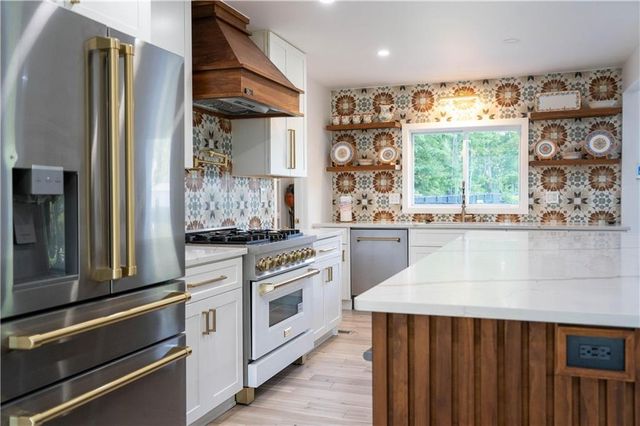 15590 Thompson Road, Milton, GA 30004