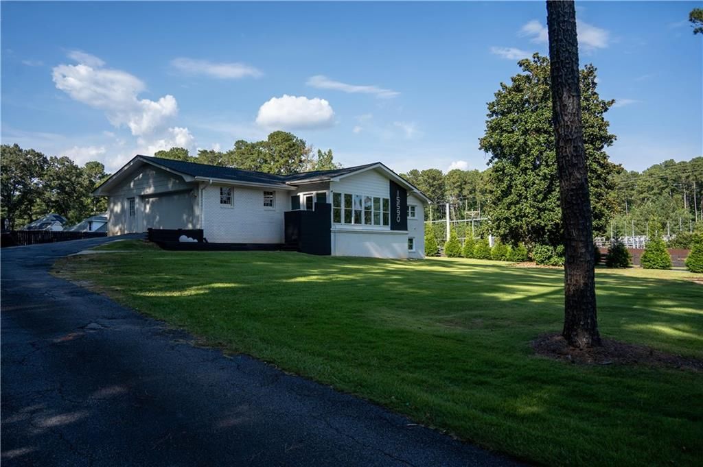 15590 Thompson Road, Milton, GA 30004