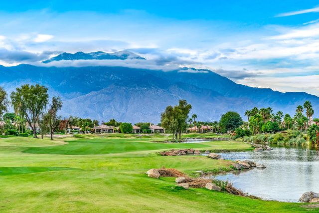 73 Calle De Oro, Rancho Mirage, CA 92270