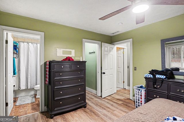 4656 S Woodlake Lane SE, Conyers, GA 30013