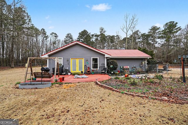 4656 S Woodlake Lane SE, Conyers, GA 30013