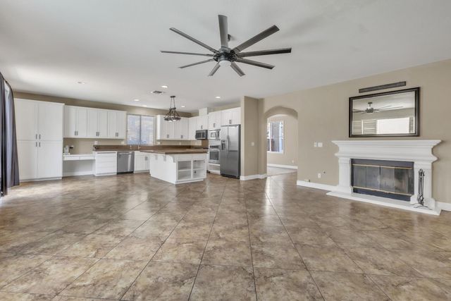 3329 Vancouver Dr, Modesto, CA 95355