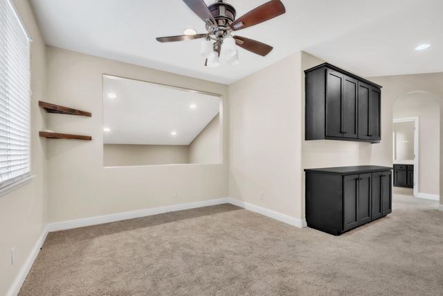 3329 Vancouver Dr, Modesto, CA 95355