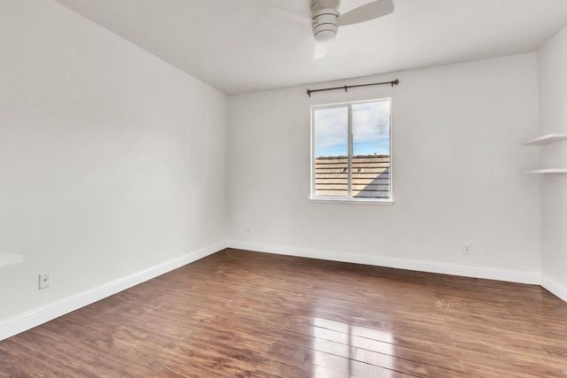 3329 Vancouver Dr, Modesto, CA 95355