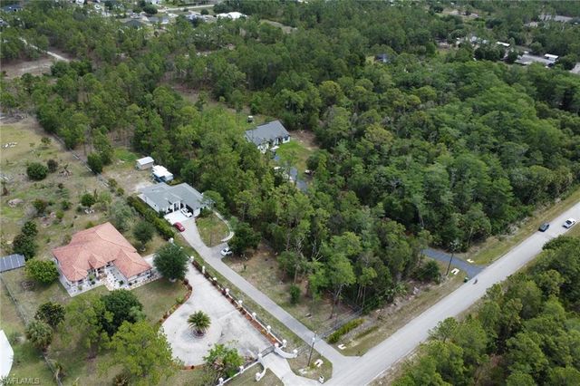 2XXX 52nd AVE NE, Naples, FL 34120