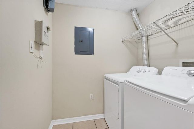 5506 METROWEST BOULEVARD 13-201, Orlando, FL 32811