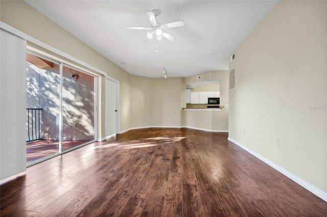 5506 METROWEST BOULEVARD 13-201, Orlando, FL 32811