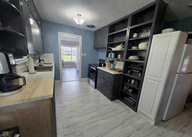 5662 Primrose Avenue, Indianapolis, IN 46220