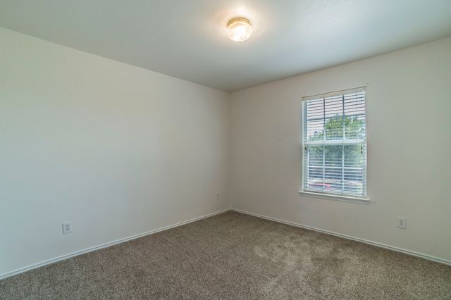 317 Quail Run Road, Red Oak, TX 75154