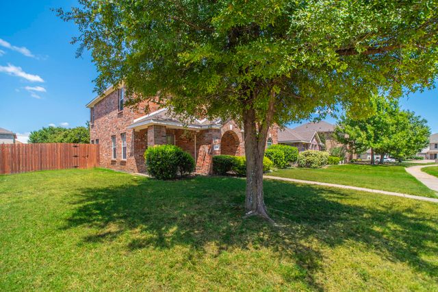 317 Quail Run Road, Red Oak, TX 75154