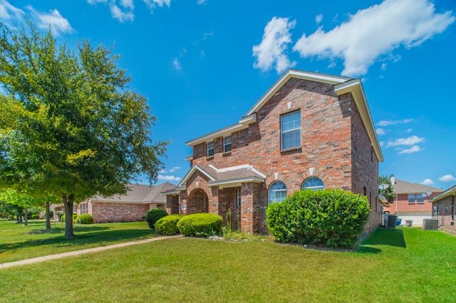 317 Quail Run Road, Red Oak, TX 75154