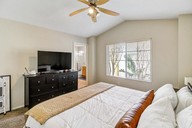 840 27th St, Sacramento, CA 95816