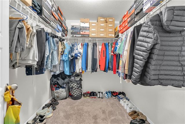 6705 SW Chalkstone Road, Bentonville, AR 72713