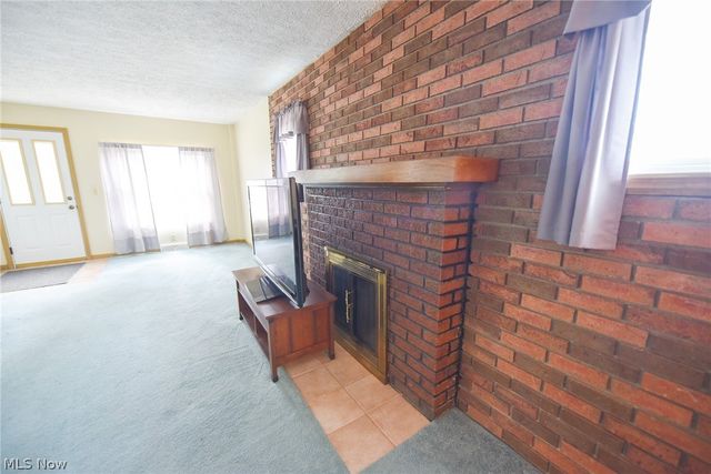 2696 Christensen Avenue, Akron, OH 44314