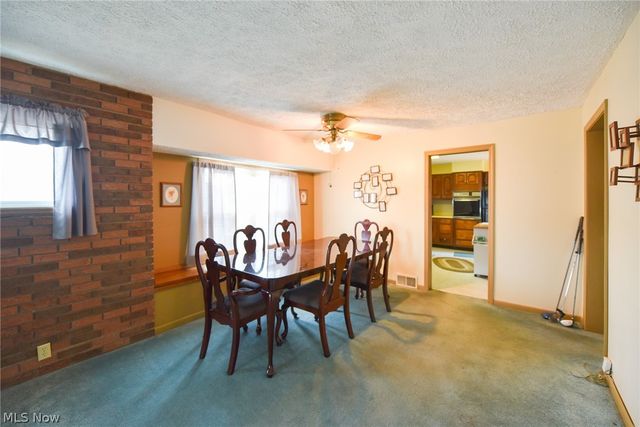 2696 Christensen Avenue, Akron, OH 44314
