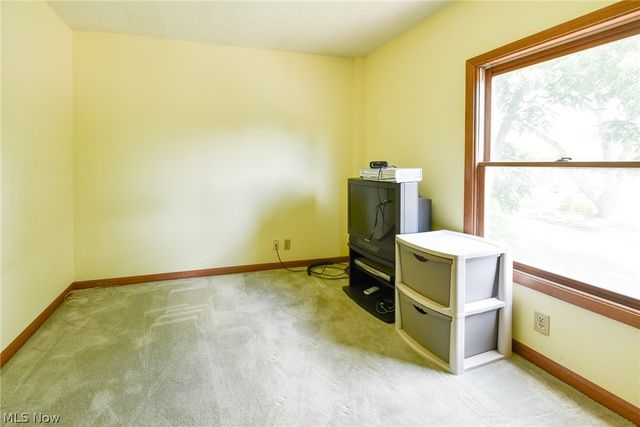2696 Christensen Avenue, Akron, OH 44314