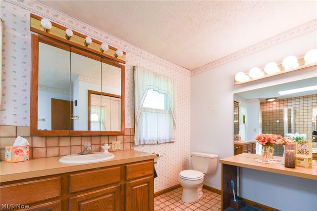 2696 Christensen Avenue, Akron, OH 44314