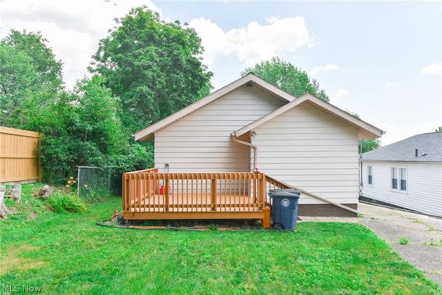 2696 Christensen Avenue, Akron, OH 44314