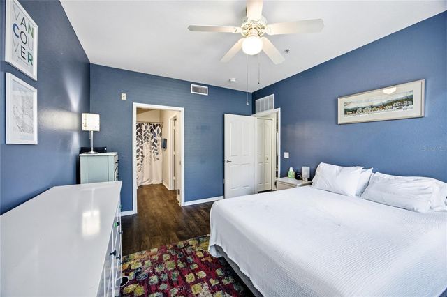2227 NW 16TH TERRACE, Gainesville, FL 32605
