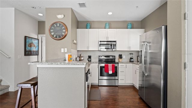 5350 DIPLOMAT COURT 104, Kissimmee, FL 34746