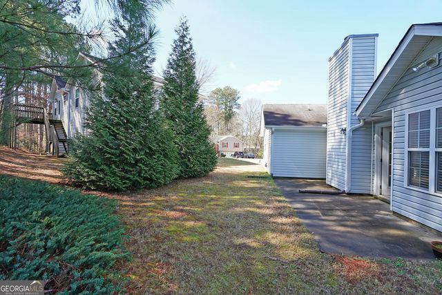 211 W Bridge Drive, Dallas, GA 30157