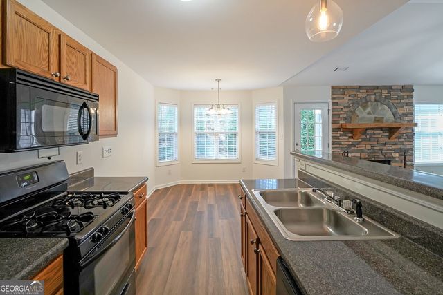 211 W Bridge Drive, Dallas, GA 30157